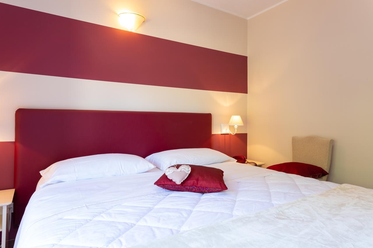 Double or Twin Room Balcony