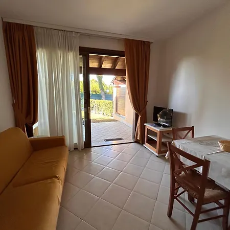 Le Corti Del Lago-3
